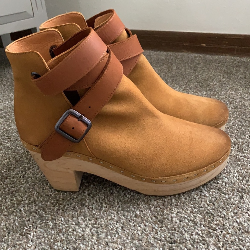 Free People Bungalow Clog Booties